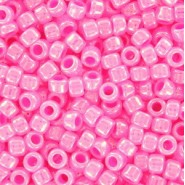 Toho seed beads 8/0 round Ceylon Hot Pink - TR-08-910